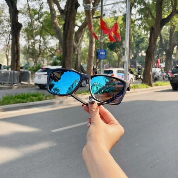  Kính Mát Oakley OO9506D 950601 chính hãng GIÁ TỐT LIÊN HỆ 0948.74.5959 (Mrs.Hà) 
