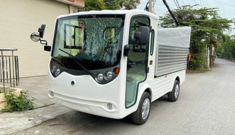 Xe thùng điện chở hàng