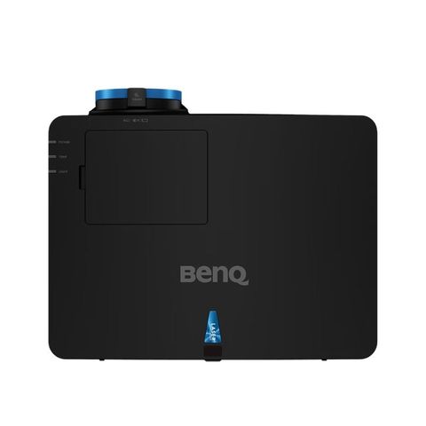 may-chieu-benq-lk936st