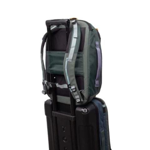 balo-topo-designs-global-travel-27l-49771
