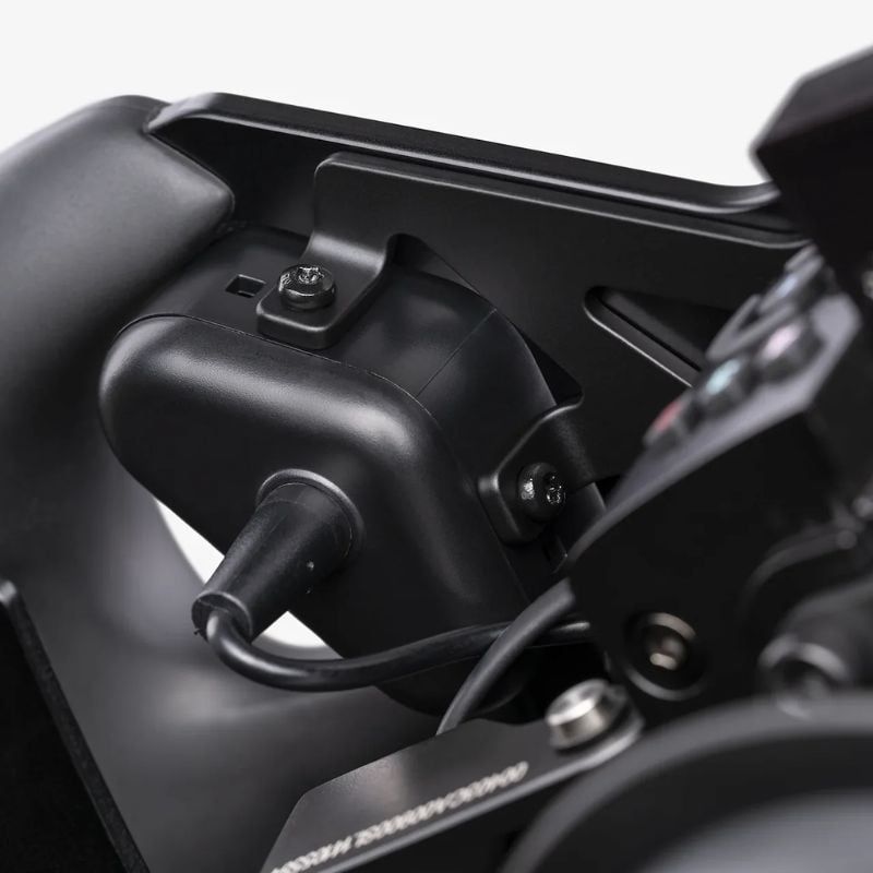 fanatec-clubsport-steering-wheel-gt3-for-xbox