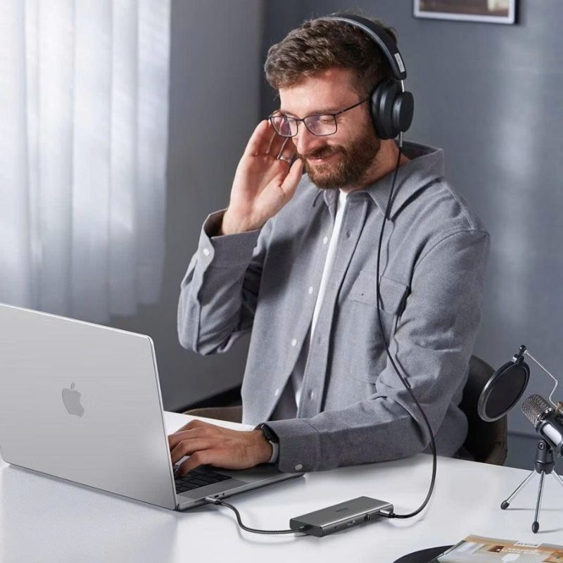 hub-ugreen-11-in-1-4k-60hz-10gbps-vga-lan-3-5mm-45520