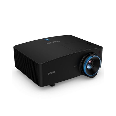 may-chieu-benq-lu935st