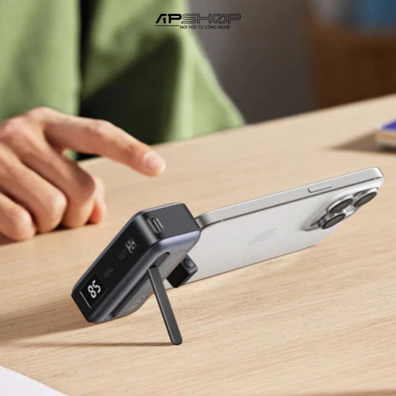 Sạc dự phòng UGREEN 5000mAh có cáp USB C PB503