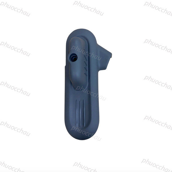 Bộ ốp để chân bằng nhựa xe Yadea i8 chính hãng nhìn từ trên, ốp bàn đạp màu xám đen