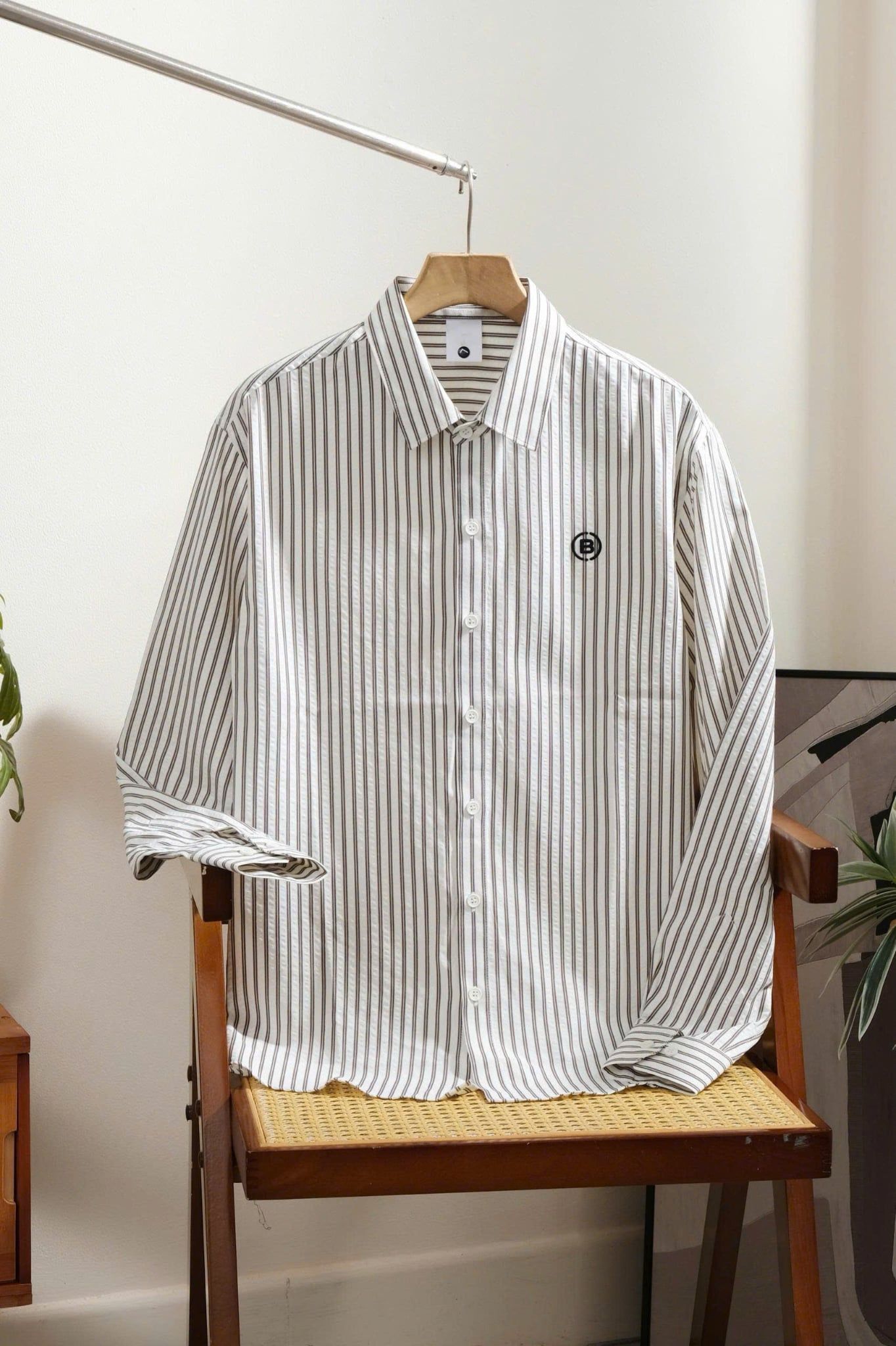 ÁO SƠ MI NAM TAY DÀI TRẮNG SỌC ĐEN - T003733