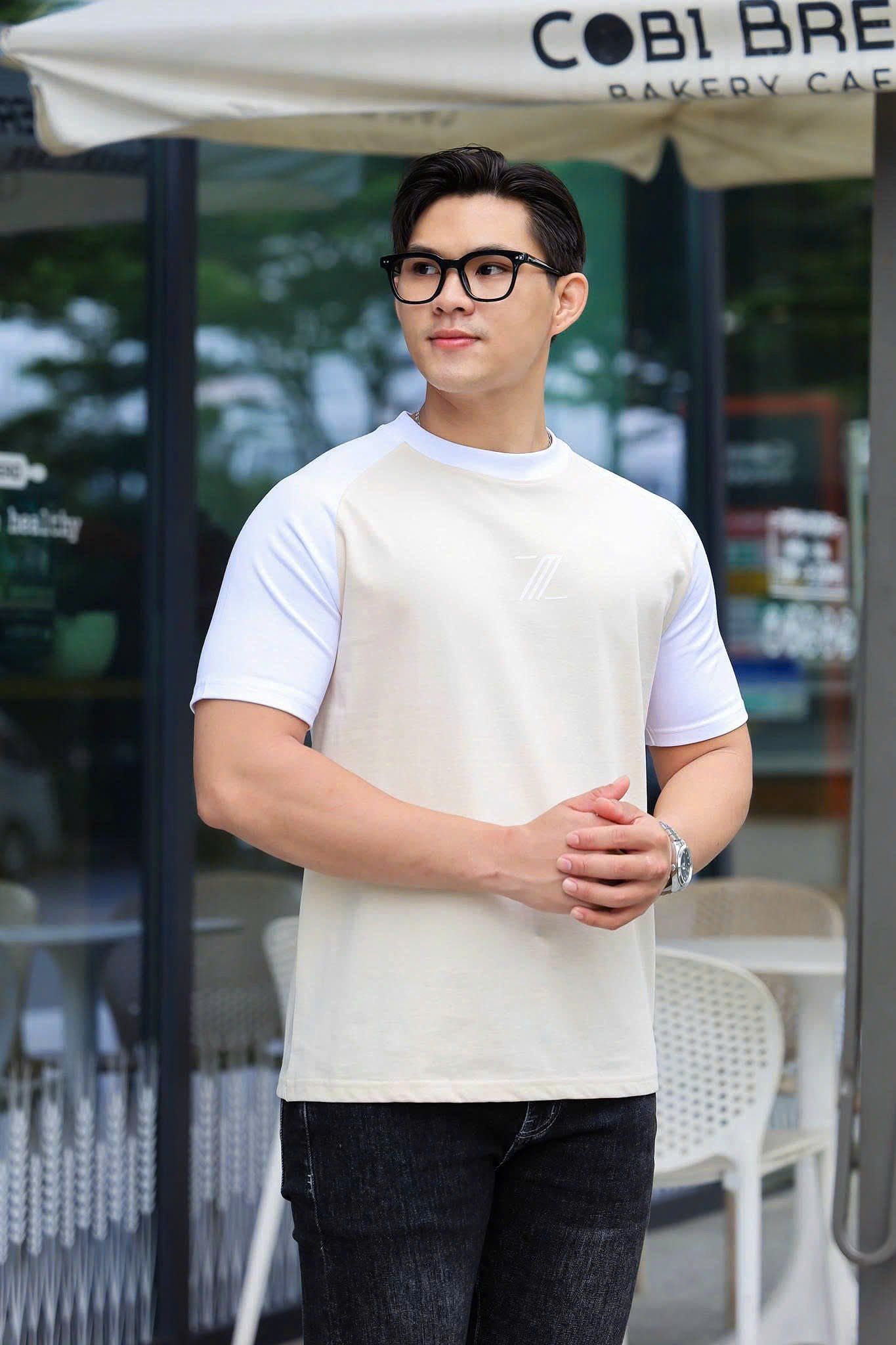 ÁO THUN CỔ TRÒN KEM LOGO Z - VH003889