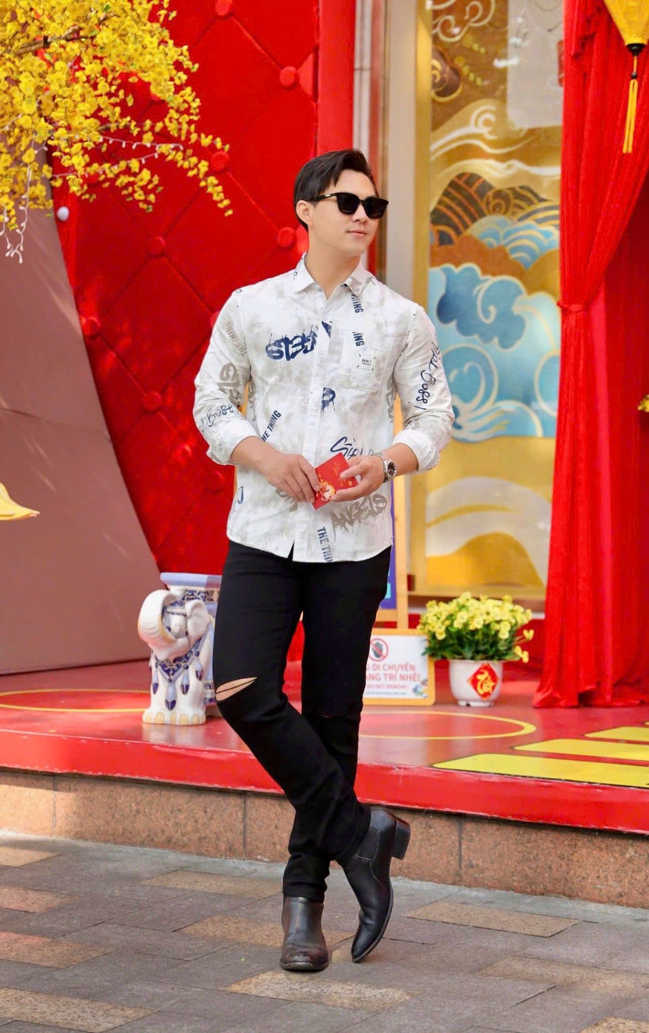 ÁO SƠ MI NAM TAY DÀI HỌA TIẾT - T003559