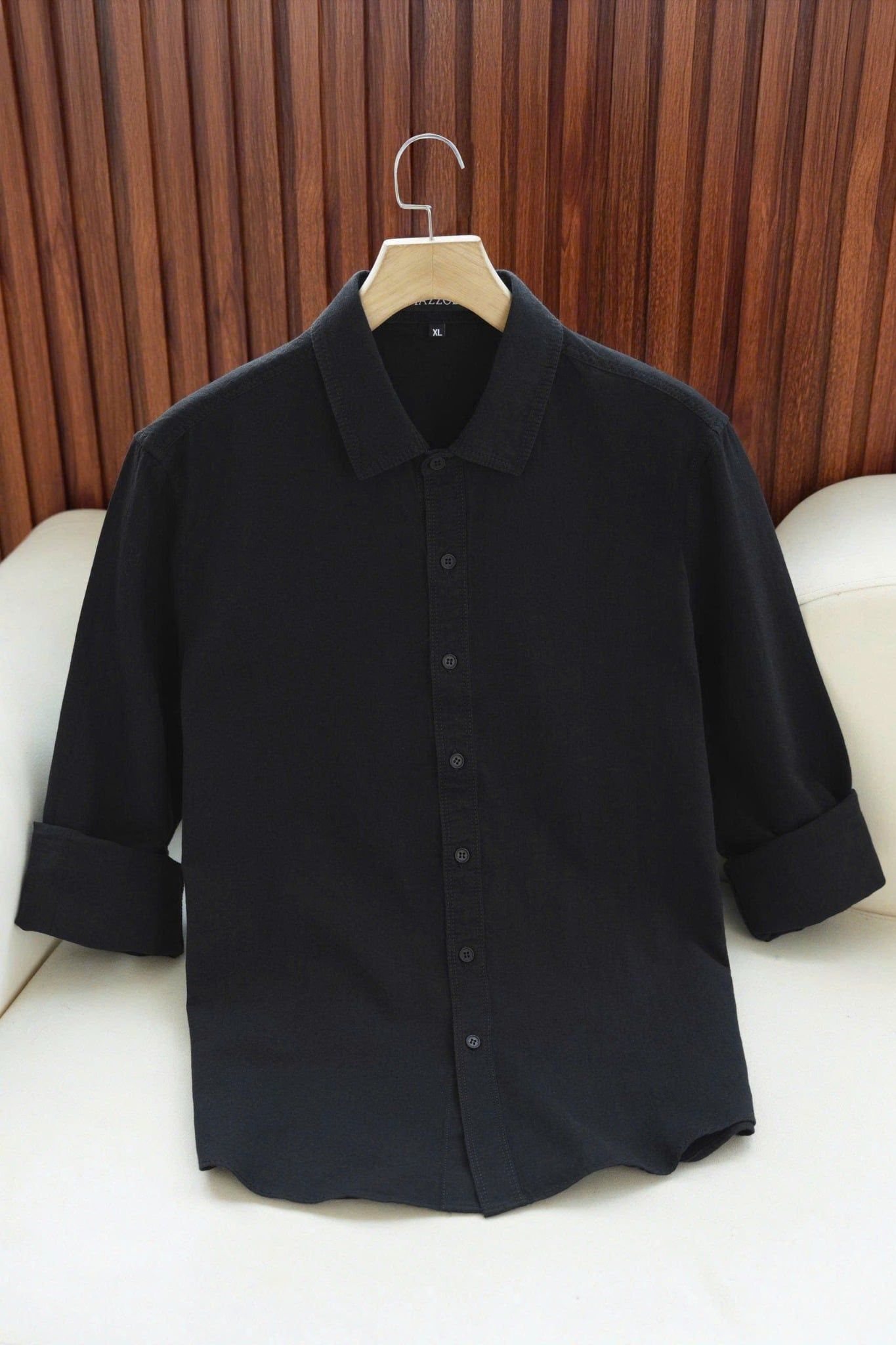 ÁO SƠ MI NAM TAY DÀI MÀU ĐEN - T003718