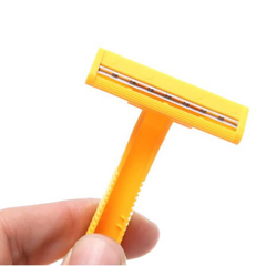 Dao Cạo Râu Gillette Cán Vàng Gói 5+1
