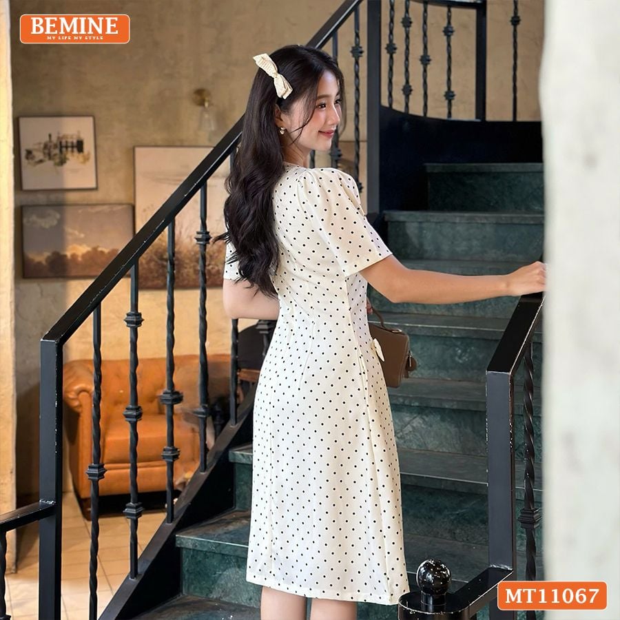 Đầm thiết kế BEMINE cổ tròn họa tiết chấm bi dáng chữ A phù hợp đi làm-MT11067