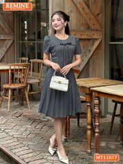 Đầm thiết kế BEMINE cổ tròn đính nơ dáng chữ A tùng xếp ly MT11077