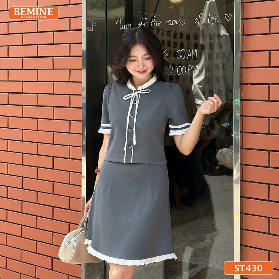 Set thiết kế BEMINE áo có cúc chân váy dáng chữ A ST430