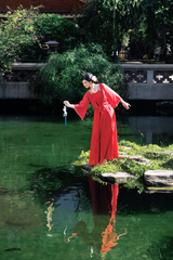 Đầm cổ yếm Tiên Dung - Đỏ lá trúc