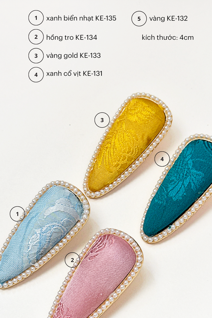 Kẹp tóc bọc lụa tơ tằm Gấm Tiên - Cánh hoa viền hạt ngọc