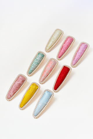 Kẹp tóc bọc lụa tơ tằm Gấm Tiên - Cánh hoa viền hạt ngọc