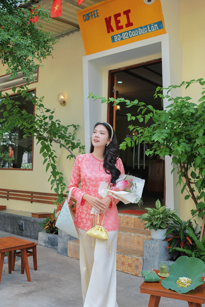 Áo bà ba gấm Hồ Điệp - Hồng sáng