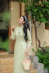 Áo dài linen Thêu tay Nguyệt Trà