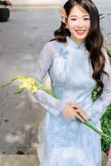 Áo dài voan hoa Vân Nhiên - Xanh biển