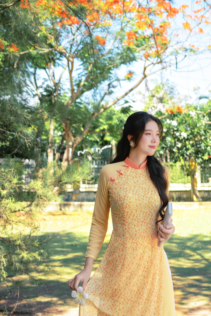 Áo dài Truyền thống Quỳnh Hân