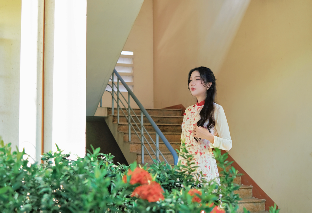 Áo dài Truyền thống Quỳnh Thi
