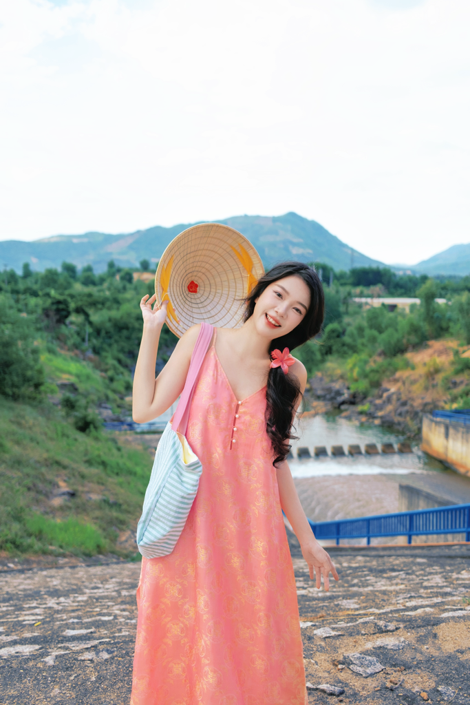 Đầm lụa tơ tằm Phụng Yến - Hồng sáng phúc thọ