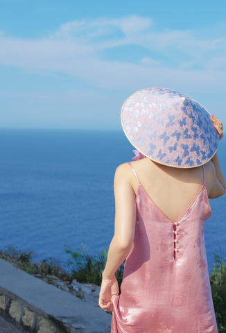 Đầm lụa tơ tằm Phụng Yến - Hồng đất hoa cúc