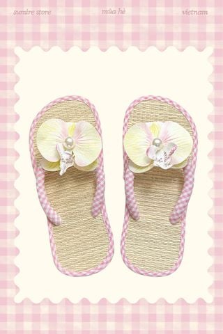 Dép chiếu cói đính hoa Đá xay - Ổi hồng