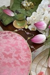 Nón lá bọc vải Hồ điệp - Hồng sáng