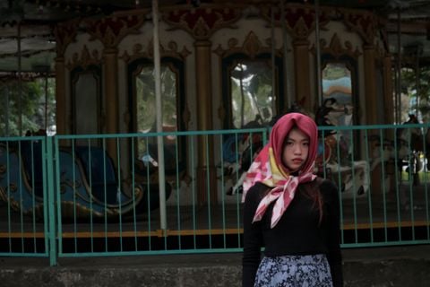 Khăn lụa tơ tằm tự nhiên in họa tiết 1 mặt mã S12