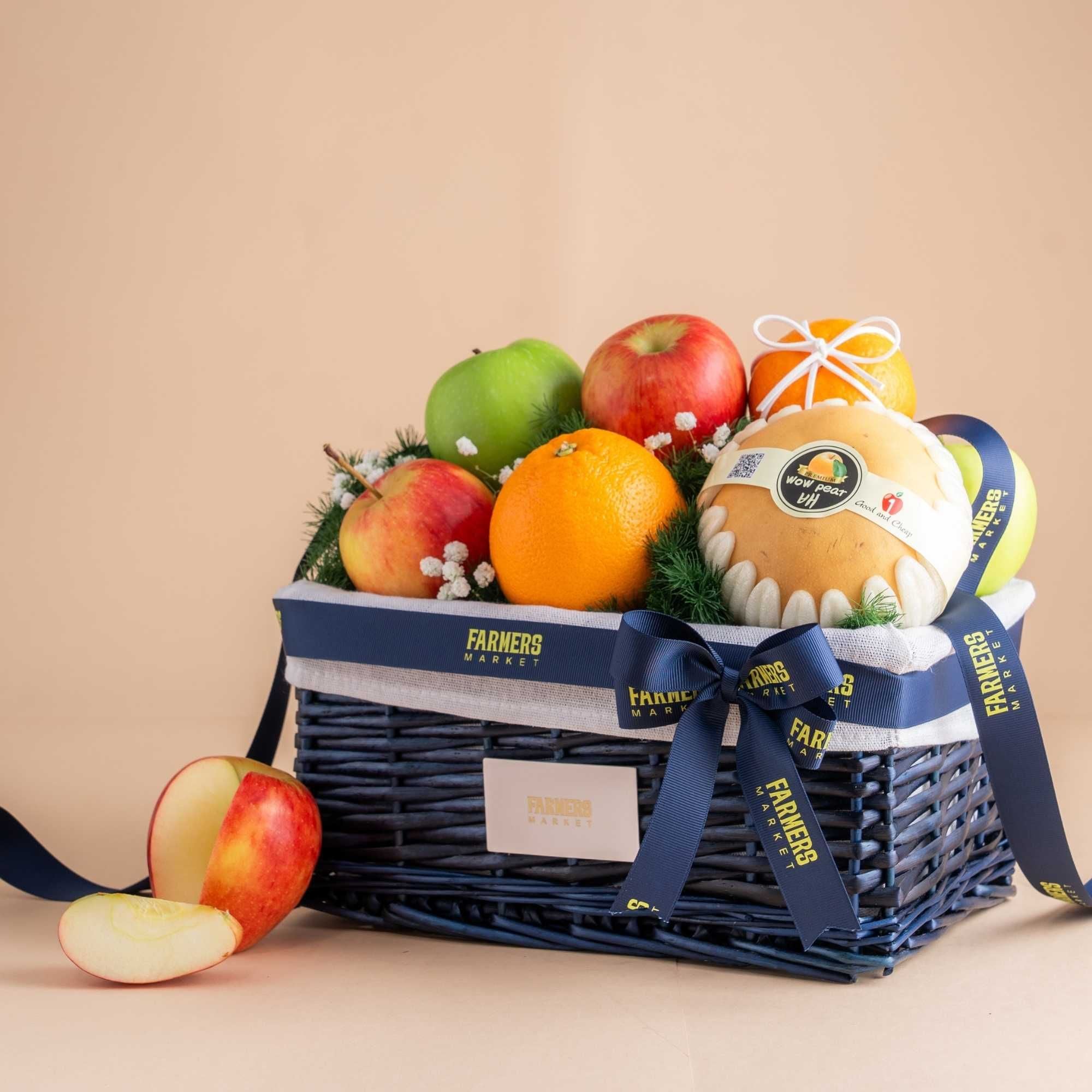  Giỏ Quà Trái Cây Các Loại Tone Xanh Dương Cơ Bản 