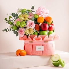 Giỏ quà trái cây và hoa tone hồng tiêu chuẩn