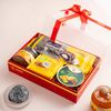 Hộp Quà Bánh Kẹo - Trà Và Socola Tone Đỏ Cơ Bản