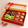 Hộp quà Kiwi đỏ và nho các loại tone đỏ tiêu chuẩn