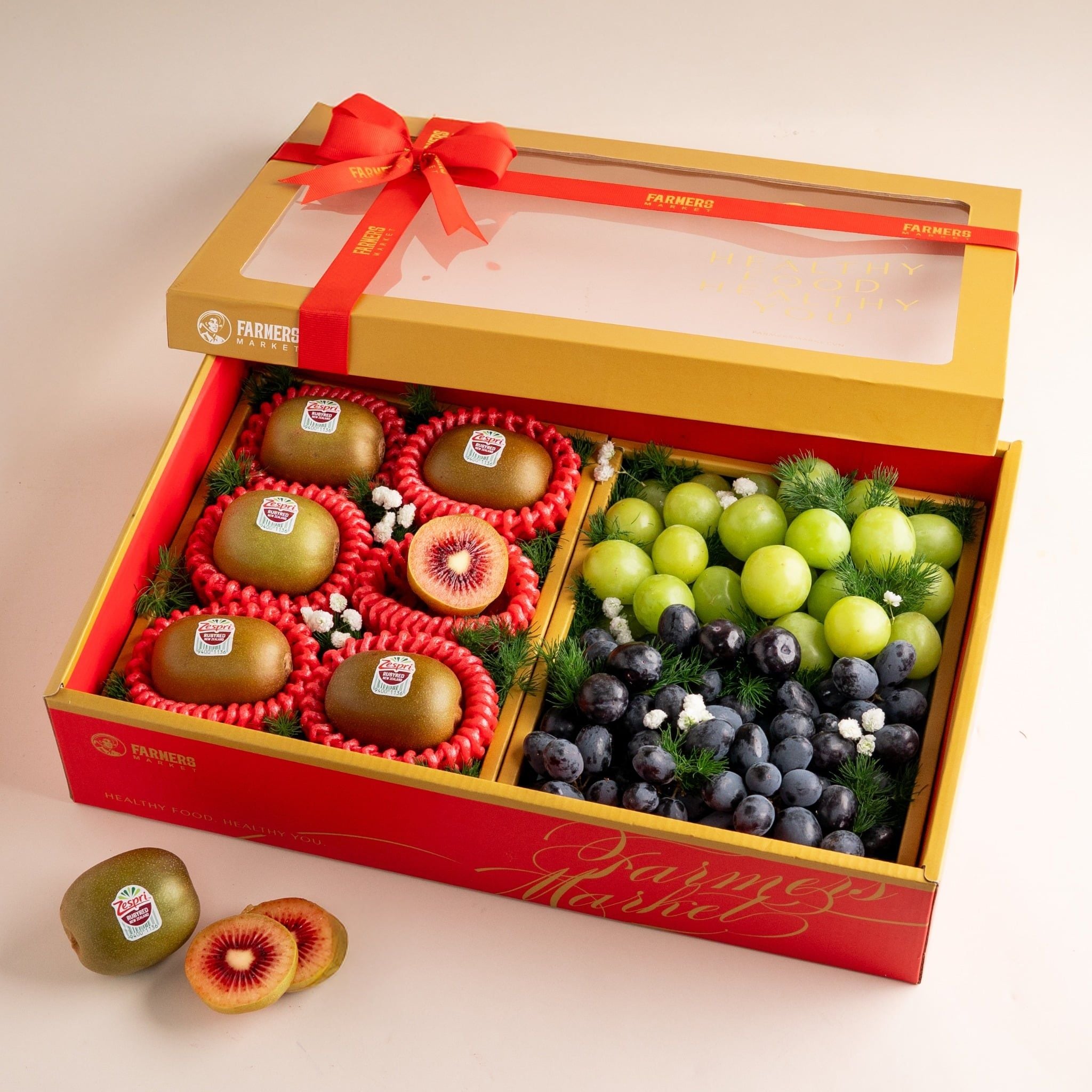  Hộp Quà Kiwi Đỏ Và Nho Tone Đỏ Tiêu Chuẩn 