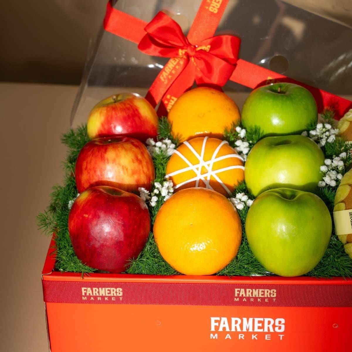  Hộp Quà Trái Cây Hỗn Hợp Tone Đỏ Cơ Bản 