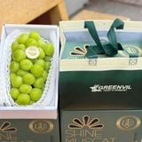  Nho mẫu đơn Premium Hàn Quốc 850 - 900 g 