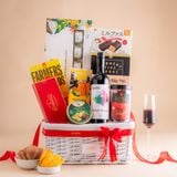  Giỏ Quà Rượu Vang Đỏ Và Yến Tươi Tone Trắng Thanh Lịch 