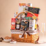  Giỏ Quà Yến Tươi - Mật Ong Và Socola Tone Nâu Sang Trọng 