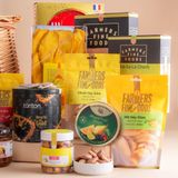  Giỏ Picnic Rượu Vang Trắng - Bánh Và Ăn Vặt Tone Nâu Cao Cấp 