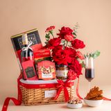  Giỏ Quà Rượu Vang Đỏ - Socola Và Hoa Tone Đỏ Thanh Lịch 