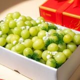  Thùng Nho Xanh 1Kg 