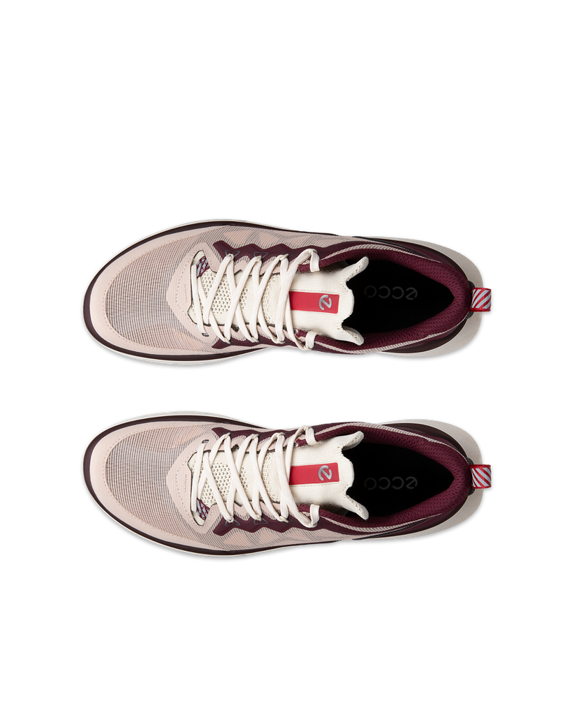 ECCO Biom 720 W