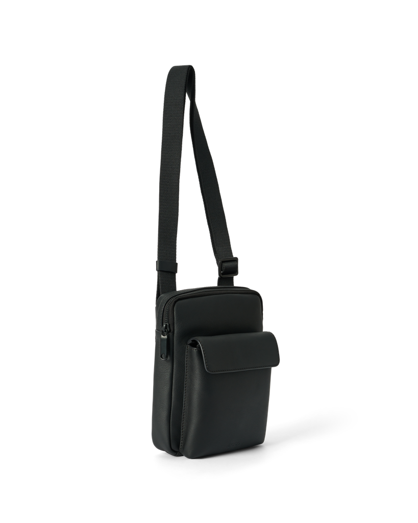 ECCO Flat Pouch City Crossbody