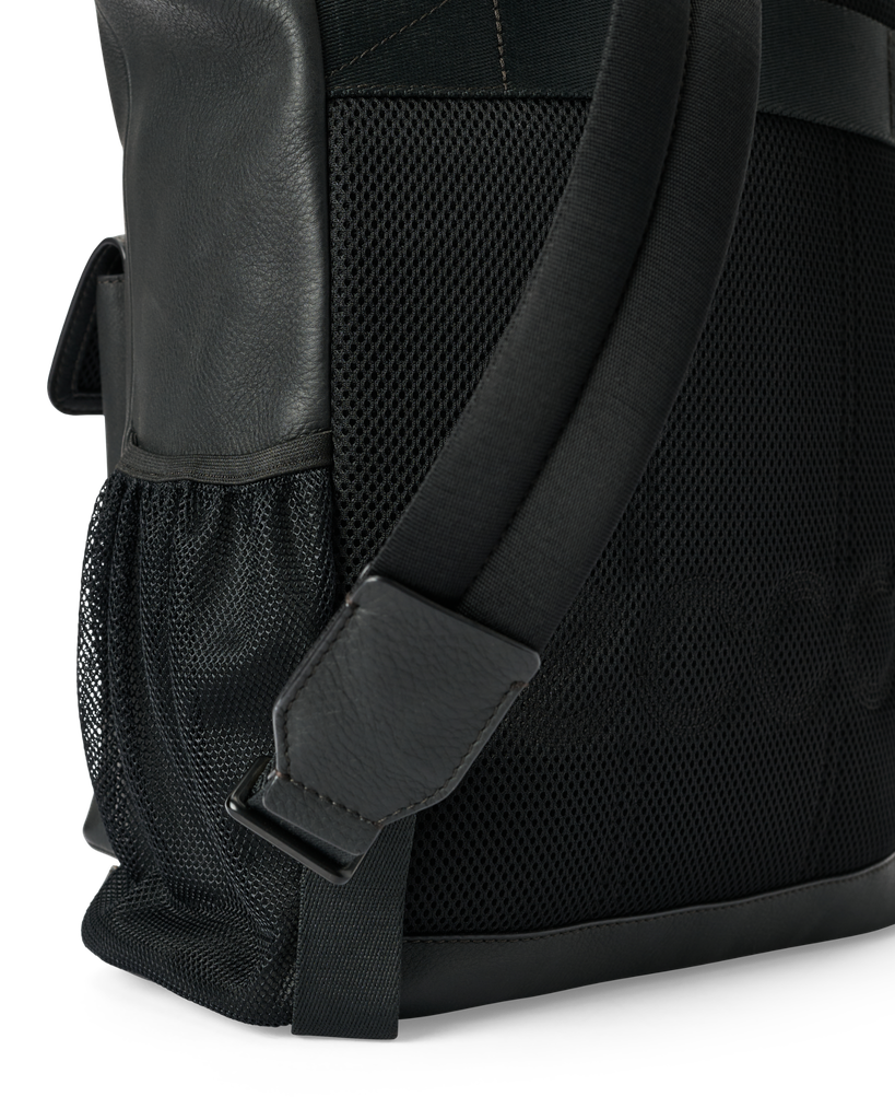 ECCO Square Pack Trapeze