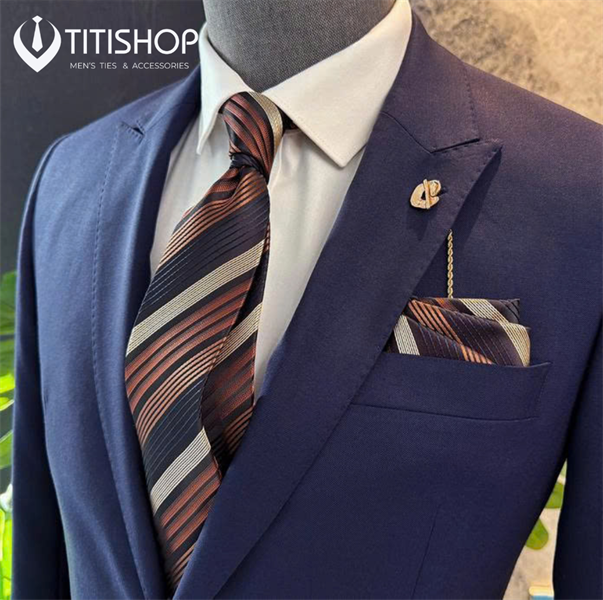 Sét Bộ Cavat & Khăn Cài 1111 TITISHOP