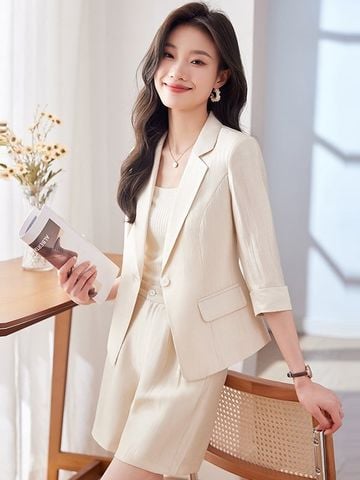 Áo Vest Nữ Mix Quần Short