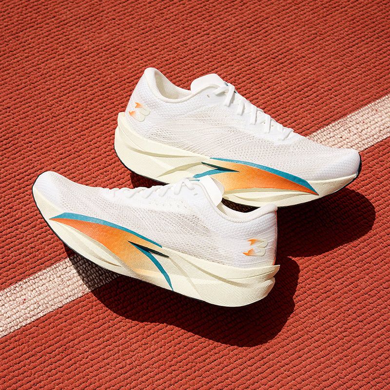 Giày Chạy Thể Thao Nam C202 6 Anta 1125C5575-3