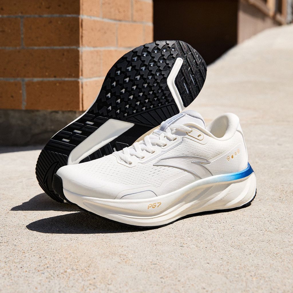 Giày Chạy Thể Thao Nam PG7 Travel 2.5 ANTA 1125D5545-5