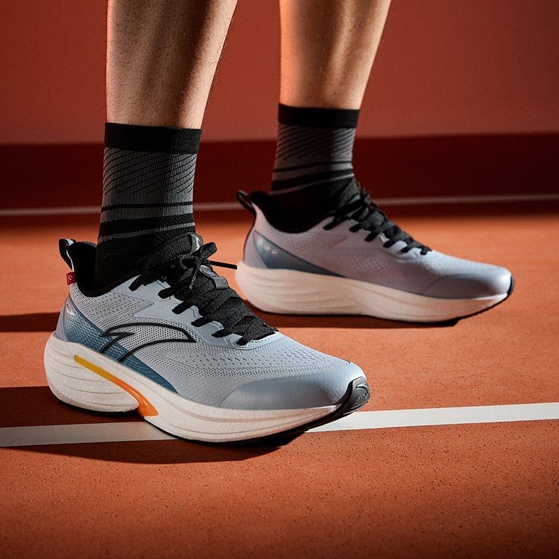 Giày Chạy Thể Thao Nam ROCKET 7.0 ANTA 1125D5581-15